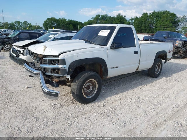 Aukcja sprzedaży 1999 Chevrolet K2500, vin: 1GCGK24R3XR710271, numer aukcji: 44593709