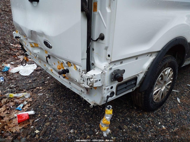 1FTYR2CM9KKB32426 Ford Transit-250