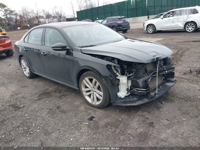 2019 VOLKSWAGEN PASSAT 1VWLA7A33KC003470