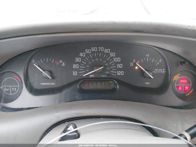 44593748 :رقم المزاد ، 2G4WS52J231226374 vin ، 2003 Buick Century Custom مزاد بيع
