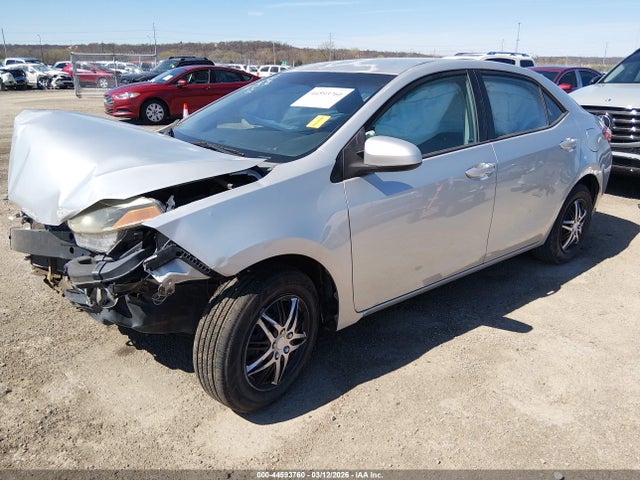 44593760 :رقم المزاد ، 5YFBURHE3FP308764 vin ، 2015 Toyota Corolla L مزاد بيع
