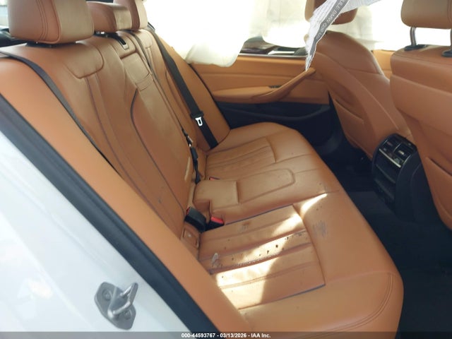 2018 BMW 530I WBAJA7C57JWA73124 Photo 7