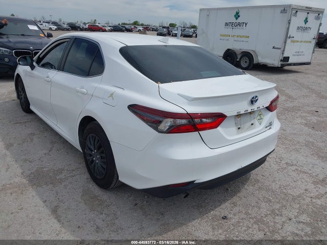 2022 TOYOTA CAMRY 4T1C31AK1NU591123 Photo 2