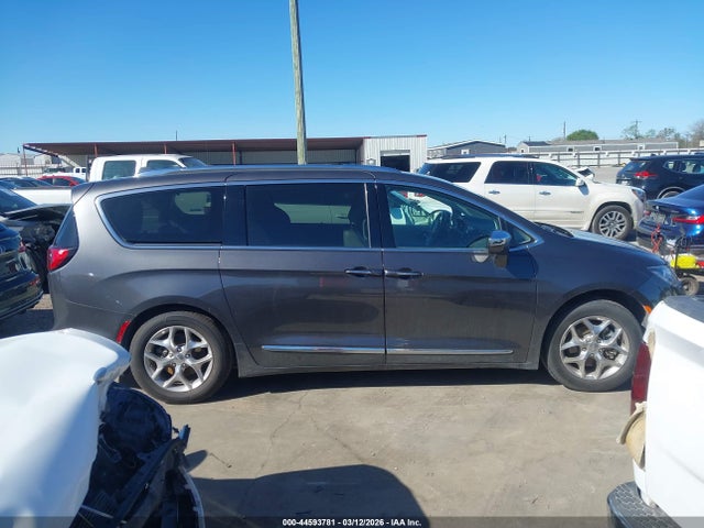 Продаж на аукціоні авто 2019 Chrysler Pacifica Limited, vin: 2C4RC1GG3KR551586, номер лоту: 44593781