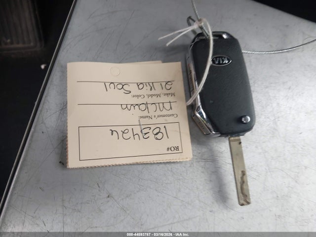 2021 KIA SOUL KNDJ63AU1M7789049 Photo 10