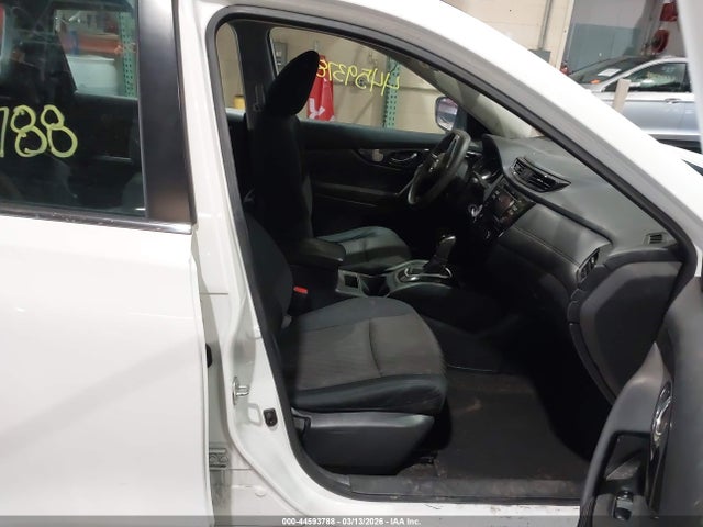 Aukcja sprzedaży 2017 Nissan Rogue S, vin: 5N1AT2MT8HC845132, numer aukcji: 44593788