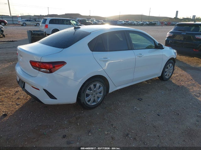 2023 Kia Rio S მანქანა იყიდება აუქციონზე, vin: 3KPA24AD7PE524075, აუქციონის ნომერი: 44593817