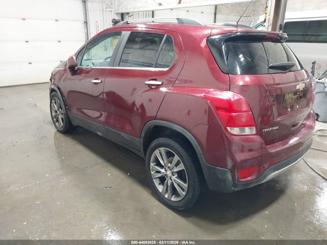 3GNCJPSBXHL176996 Chevrolet Trax Lt