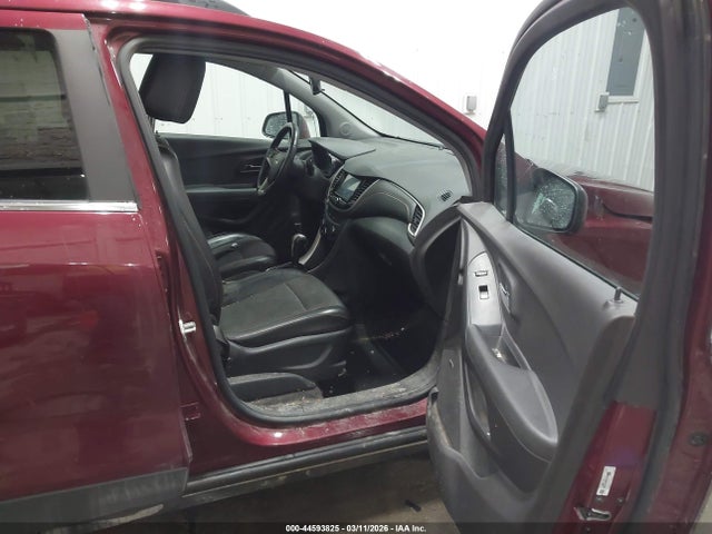 3GNCJPSBXHL176996 Chevrolet Trax Lt