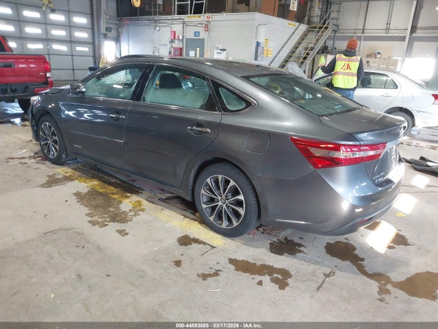 4T1BD1EB1JU060744 Toyota Avalon Hybrid Xle Premium