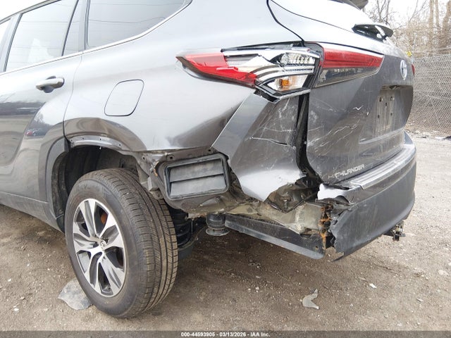 5TDKBRCHXPS115849 Toyota Highlander Hybrid Xle