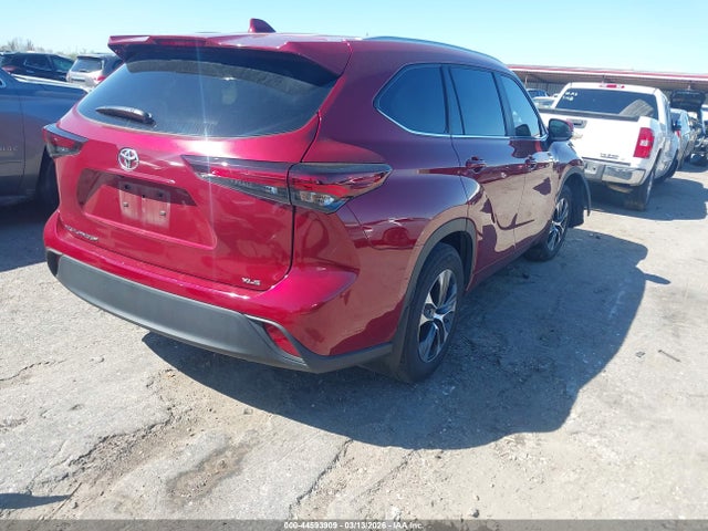 Продажа на аукционе авто 2024 Toyota Highlander Xle, vin: 5TDKDRAH6RS547502, номер лота: 44593909