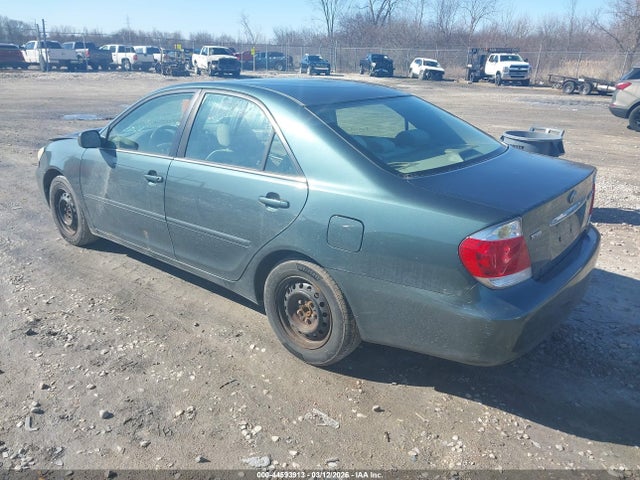 Продажа на аукционе авто 2005 Toyota Camry Le, vin: 4T1BE30K15U098173, номер лота: 44593913