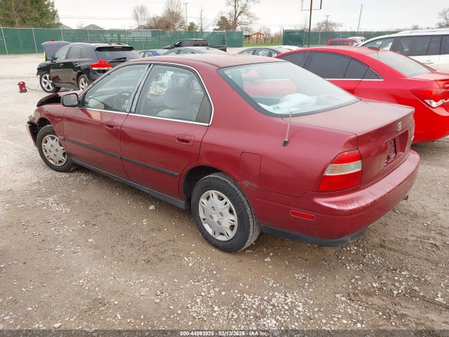 1995 Honda Accord Lx/ex მანქანა იყიდება აუქციონზე, vin: 1HGCD5635SA122996, აუქციონის ნომერი: 44593925