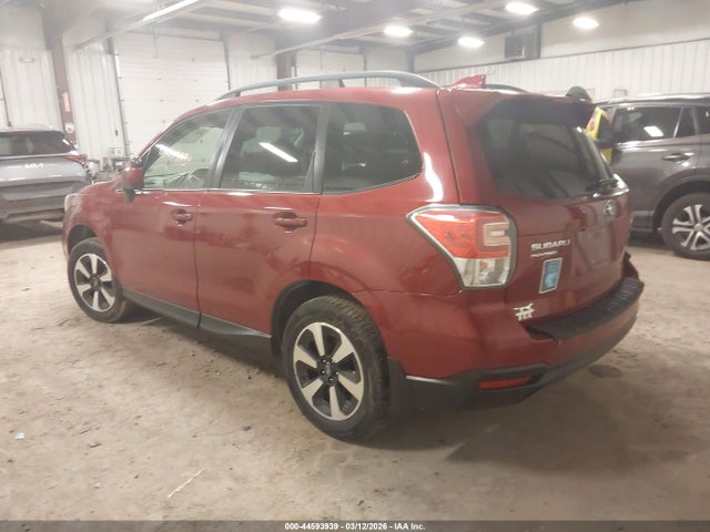 2018 SUBARU FORESTER JF2SJAEC6JH403581 Photo 2