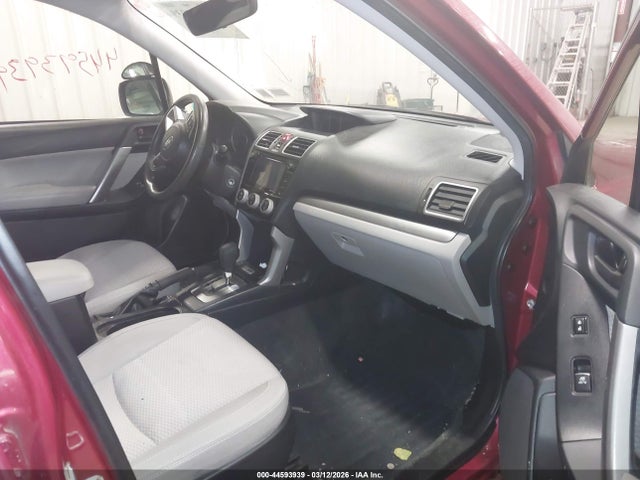2018 SUBARU FORESTER JF2SJAEC6JH403581 Photo 4