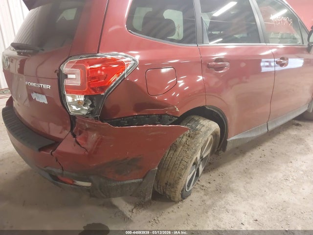 2018 SUBARU FORESTER JF2SJAEC6JH403581 Photo 5