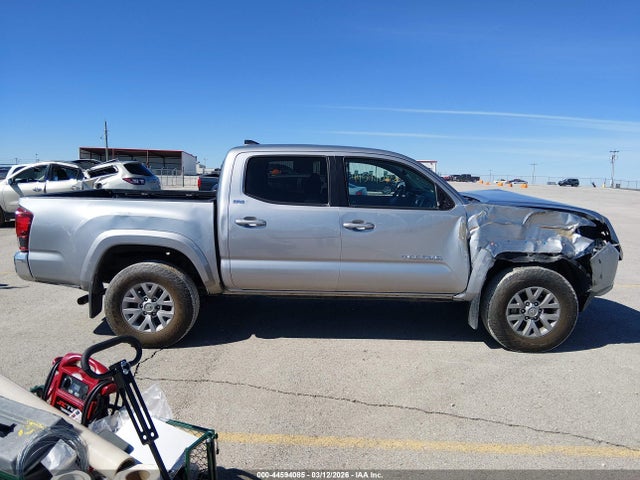 Aukcja sprzedaży 2018 Toyota Tacoma Sr5 V6, vin: 5TFAZ5CN3JX063665, numer aukcji: 44594085