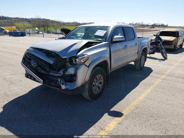 Aukcja sprzedaży 2018 Toyota Tacoma Sr5 V6, vin: 5TFAZ5CN3JX063665, numer aukcji: 44594085