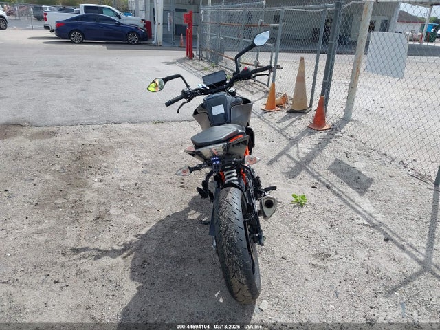 KTM 390 Duke 2023 MD2JPJ402PN205696 Image 6