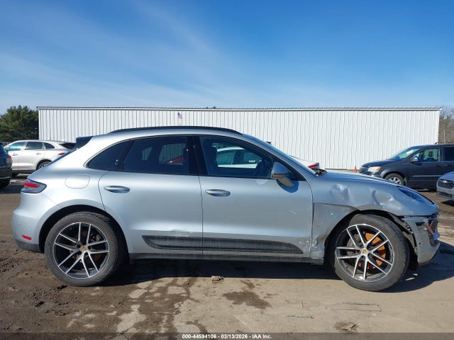 WP1AA2A5XPLB05367 Porsche Macan T