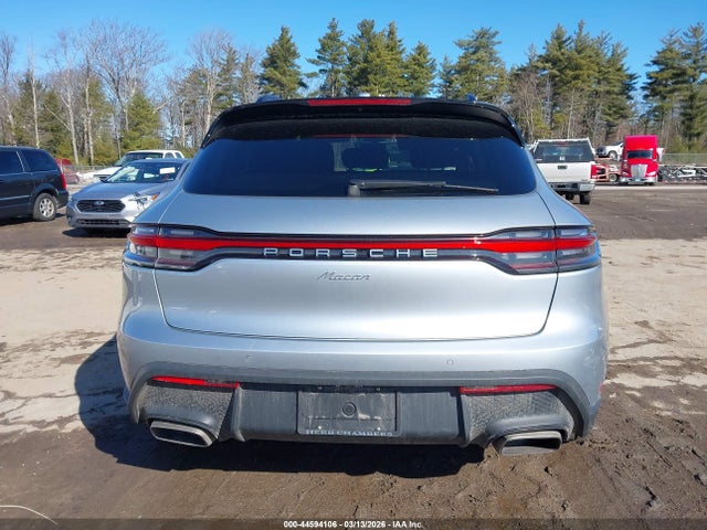 WP1AA2A5XPLB05367 Porsche Macan T