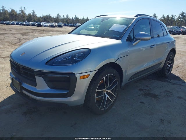 WP1AA2A5XPLB05367 Porsche Macan T