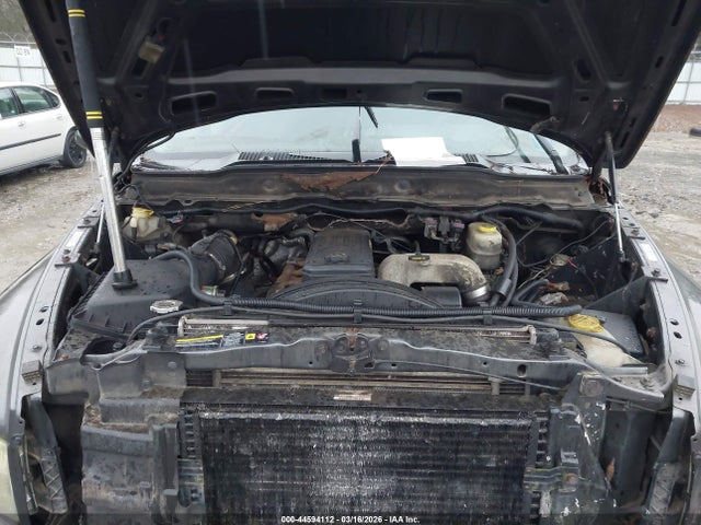 44594112 :رقم المزاد ، 3D7LU38CX4G230315 vin ، 2004 Dodge Ram 3500 Slt/laramie مزاد بيع