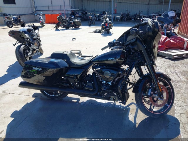 Harley-Davidson FLHX 2025 1HD1KB714SB641621 Image 13