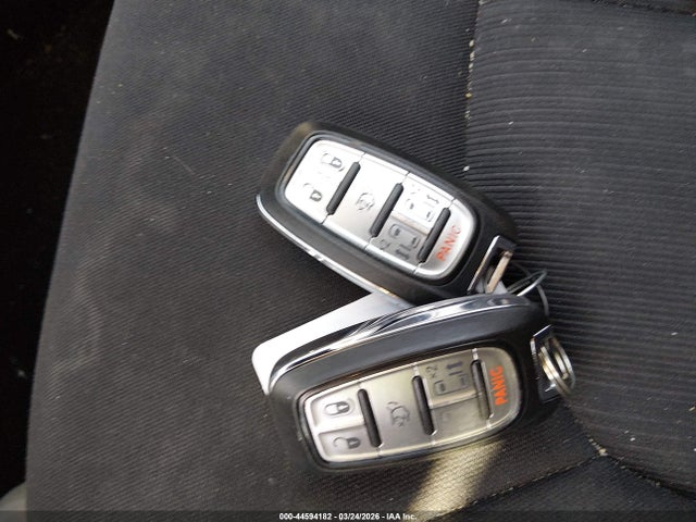 44594182 :رقم المزاد ، 2C4RC1DG6HR796766 vin ، 2017 Chrysler Pacifica Touring مزاد بيع