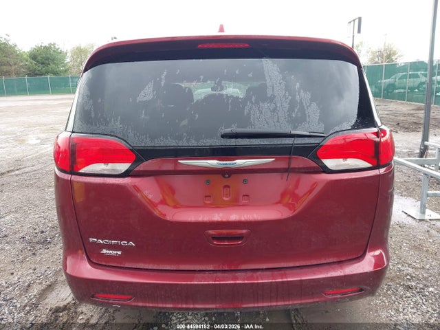 44594182 :رقم المزاد ، 2C4RC1DG6HR796766 vin ، 2017 Chrysler Pacifica Touring مزاد بيع