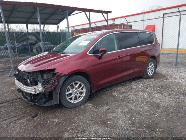 44594182 :رقم المزاد ، 2C4RC1DG6HR796766 vin ، 2017 Chrysler Pacifica Touring مزاد بيع