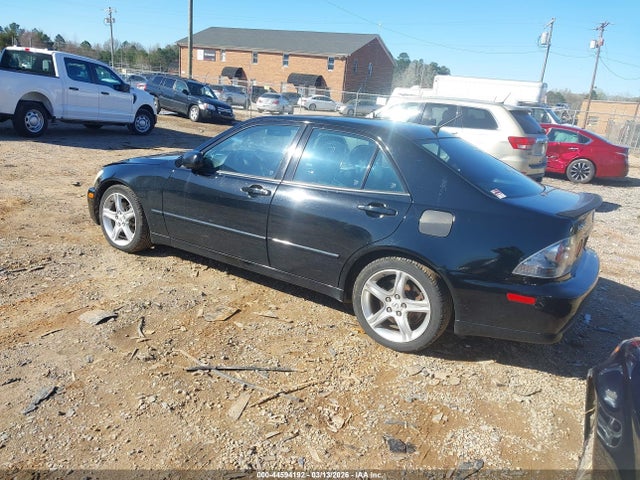 2005 LEXUS IS 300 JTHBD192850096957 Photo 2