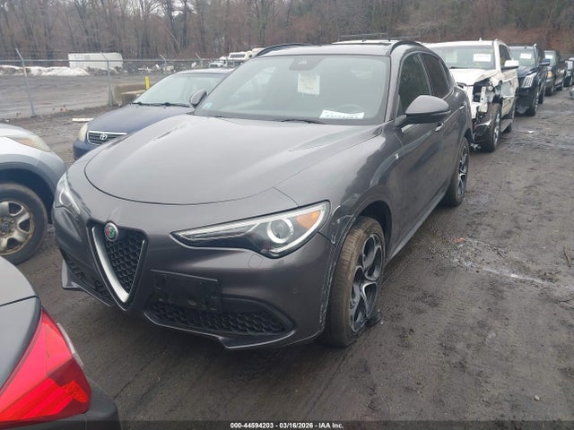 Продажа на аукционе авто 2022 Alfa Romeo Stelvio Ti Awd, vin: ZASPAKBN6N7D31686, номер лота: 44594203