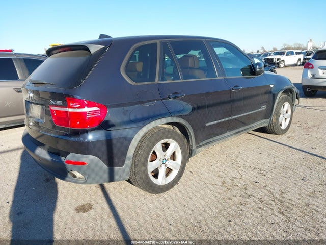 2010 BMW X5 5UXFE4C50AL276977 Photo 3