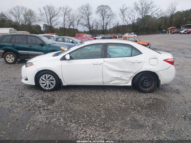 2T1BURHE3HC798819 Toyota COROLLA LE