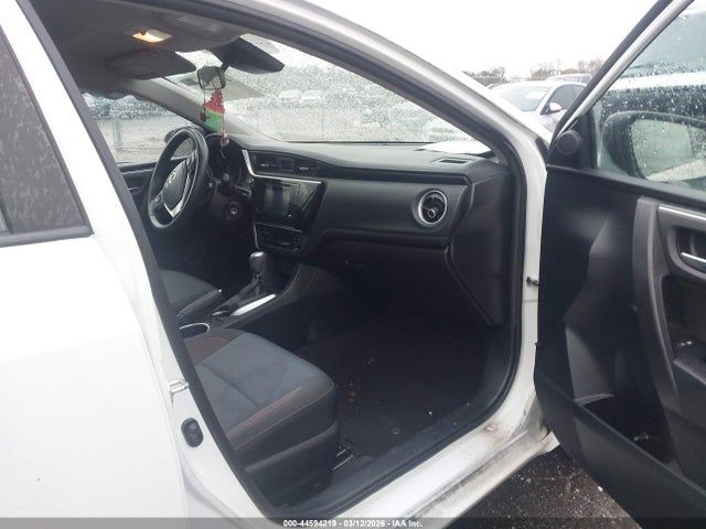 2T1BURHE3HC798819 Toyota COROLLA LE