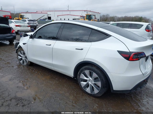 2021 Tesla Model Y Long Range Dual Motor All-wheel Drive მანქანა იყიდება აუქციონზე, vin: 5YJYGDEE7MF117897, აუქციონის ნომერი: 44594238