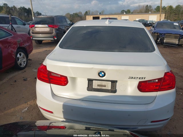 Продажа на аукционе авто 2015 Bmw 328i, vin: WBA3A5G56FNS90083, номер лота: 44594264
