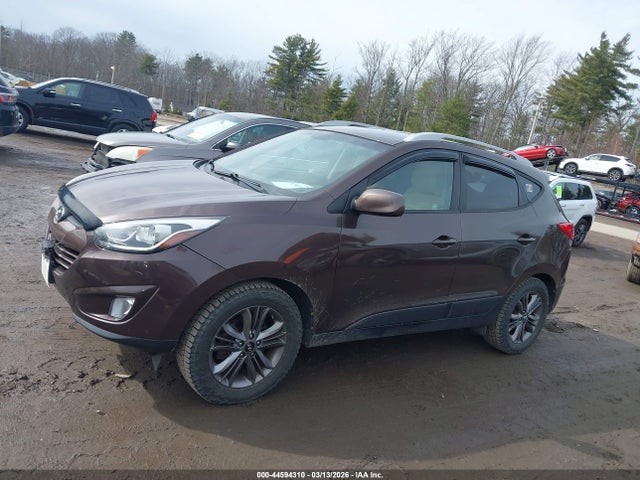 KM8JUCAG1EU941250 Hyundai TUCSON SE