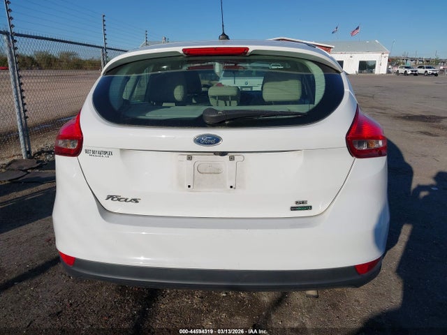 Ford FOCUS SE 2016 1FADP3KE2GL280042 Image 15