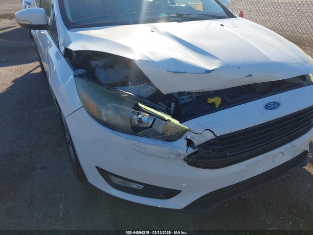 Ford FOCUS SE 2016 1FADP3KE2GL280042 Image 6