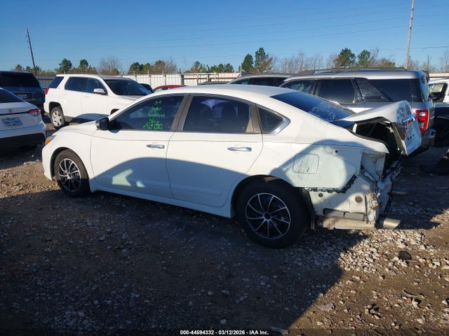 Nissan Altima 2.5 S 2018 1N4AL3AP0JC477607 Image 15