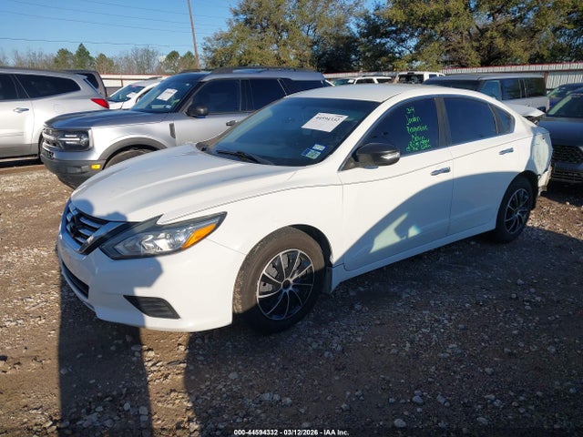 Nissan Altima 2.5 S 2018 1N4AL3AP0JC477607 Image 2