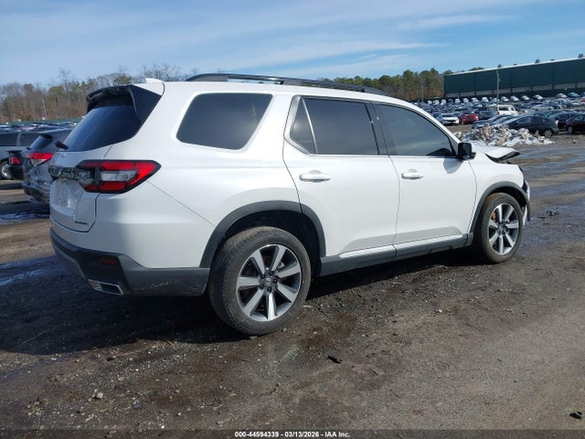 44594339 :رقم المزاد ، 5FNYG1H76SB099319 vin ، 2025 Honda Pilot Touring مزاد بيع