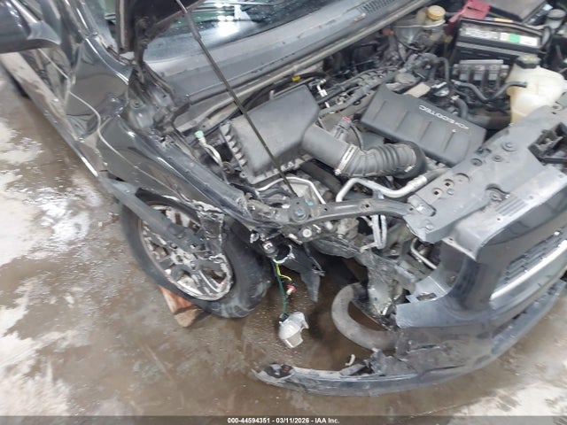 Chevrolet Sonic Lt Manual 2015 1G1JD5SB6F4113630 Image 19
