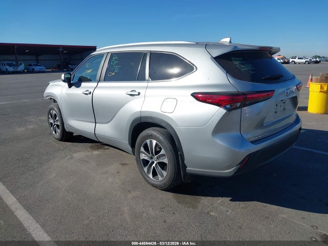 Toyota Highlander Xle 2023 5TDKDRBH5PS519931 Image 3