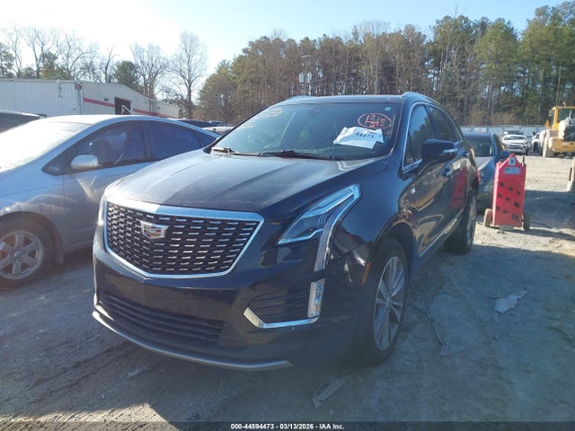 44594473 :رقم المزاد ، 1GYKNCR40NZ140130 vin ، 2022 Cadillac Xt5 Fwd Premium Luxury مزاد بيع