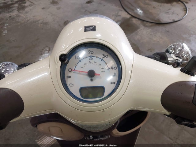 JH2AF7712JK201373 Honda NCW50
