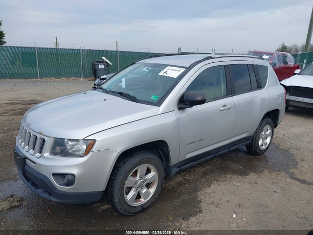 44594600 :رقم المزاد ، 1C4NJCBA2ED521912 vin ، 2014 Jeep Compass Sport مزاد بيع